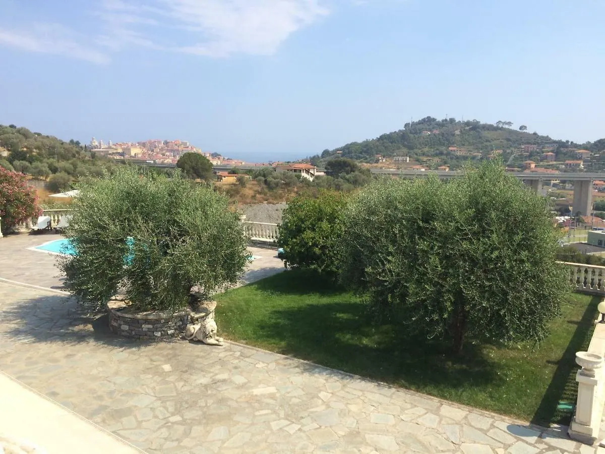 Villa Con Piscina A Imperia, Italy 0*, Imperia Italy