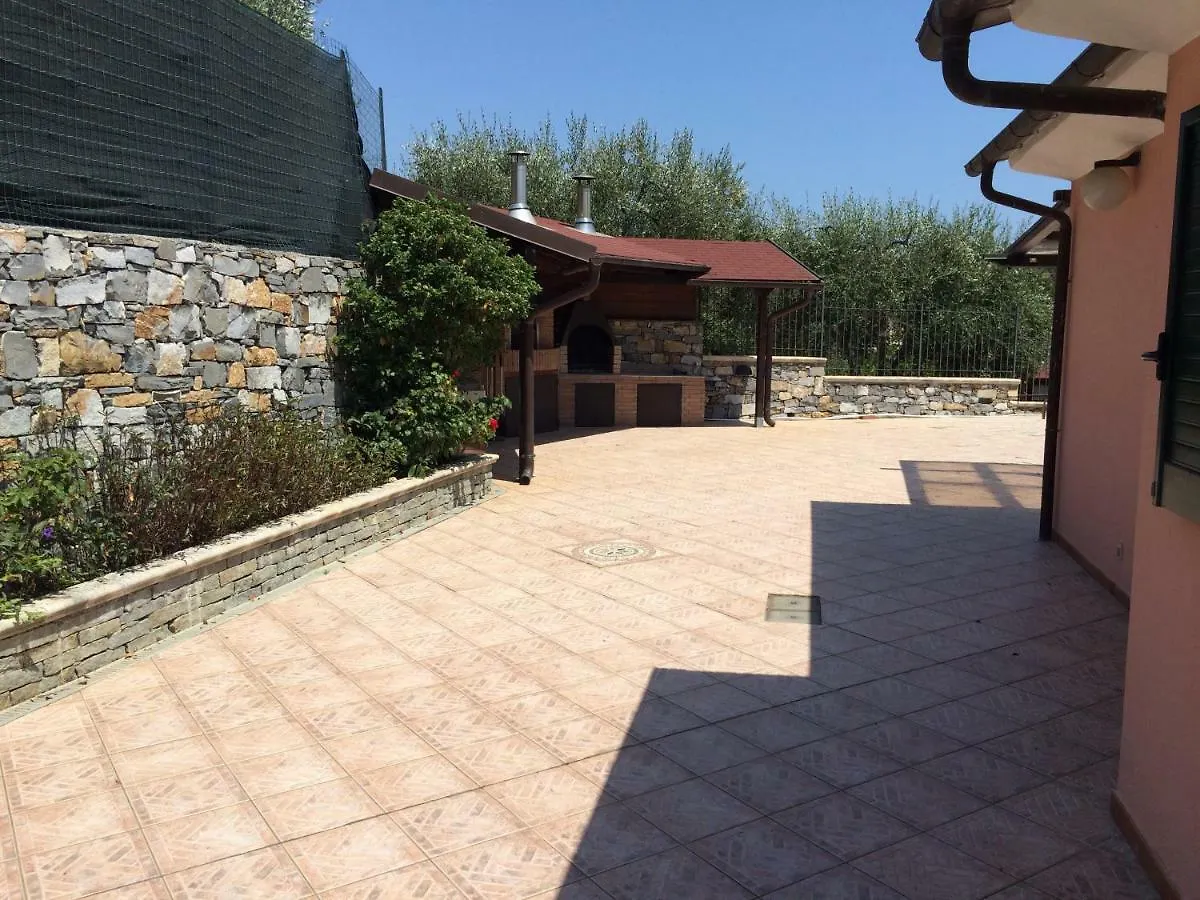 Villa Con Piscina A Imperia, Italy Italy
